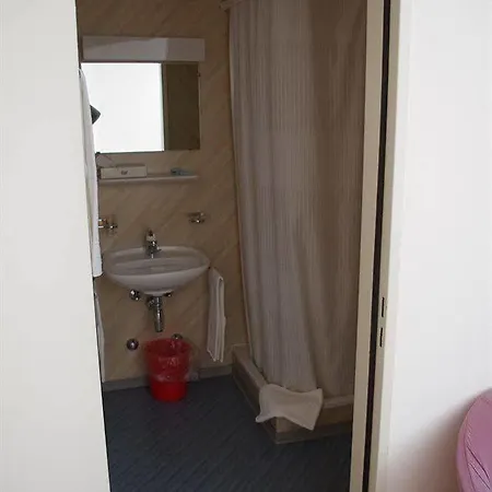 Hotel Cardada 3*